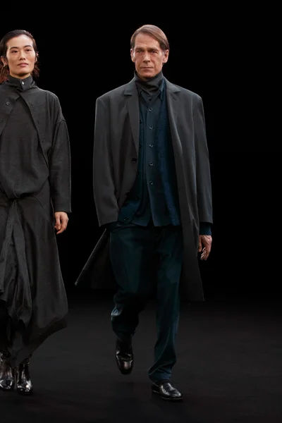 Look 7